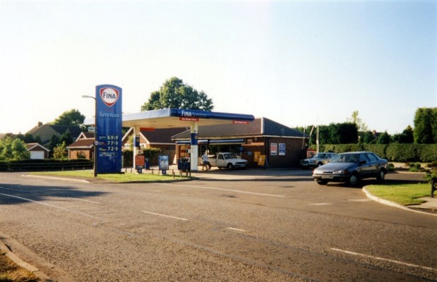 Snap shot of the FINA service station on Grantham Road