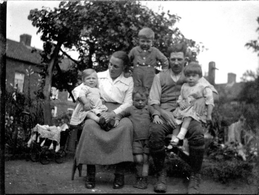 Brewster family group 2 Brewster family group 2