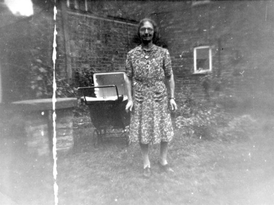 Mrs Bateson in Six Bells yard Mrs Bateson in Six Bells yard