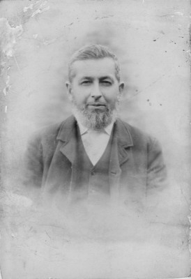 Old picture of Six Bells publican Mr Lamb Old picture of Six Bells publican Mr Lamb