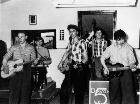 Bottesford lads skiffle band ca.1950 taken by Ted Rayson