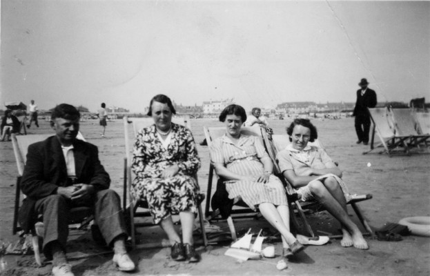 Deckchairs on the beach at Skegness Deckchairs on the beach at Skegness