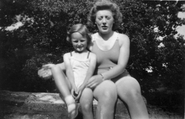 Mum and daughter enjoying the sunshine
