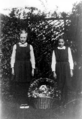 Two Bottesford school girls with commemorative basket