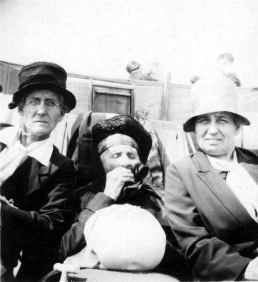 Granny Culpin and her sister and mother