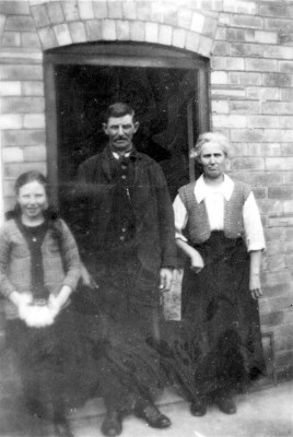 Grandad and Grandma Sellers with mum