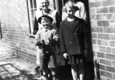 Three generations of the Sellers in Bottesford