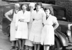 Simpson's bakery staff and delivery van