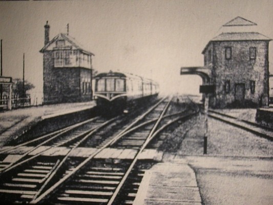 Diesel car arriving at Bottesford from Grantham