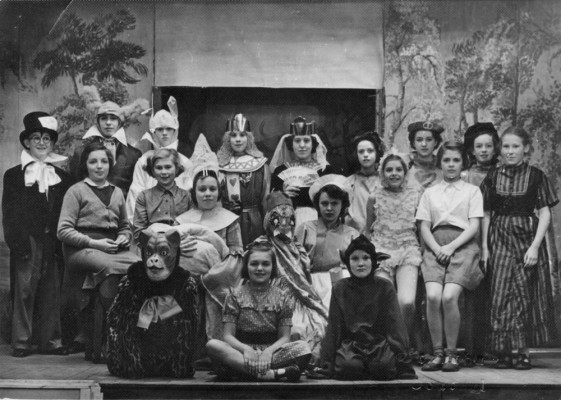 School play - Alice 1