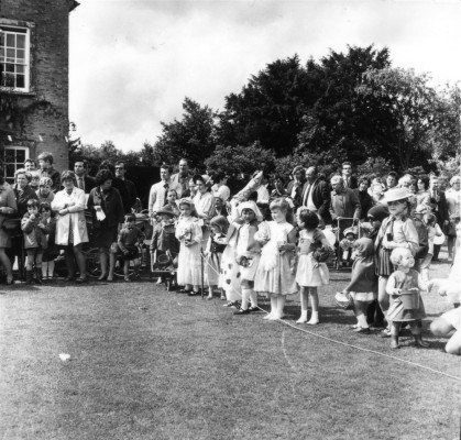 May Day Pageant - children's race start May Day Pageant - children's race start