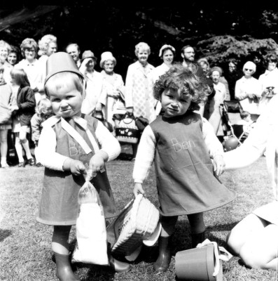 May Day Pageant - infants in fancy dress - 2 May Day Pageant - infants in fancy dress - 2