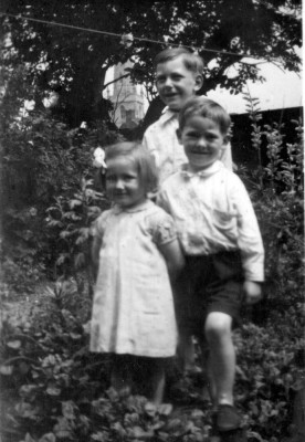 Bolland family album picture 18