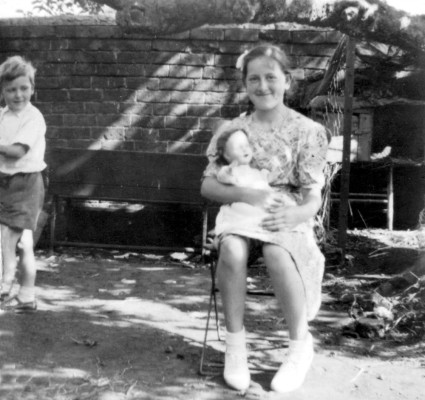 Bolland family album picture 37