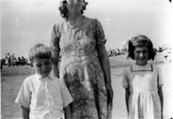 Bolland family album picture 42
