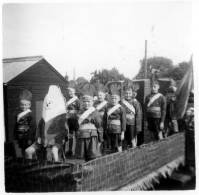 Bolland family album picture 68