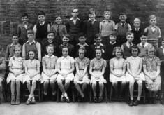 Bottesford village school juniors, 1947/48
