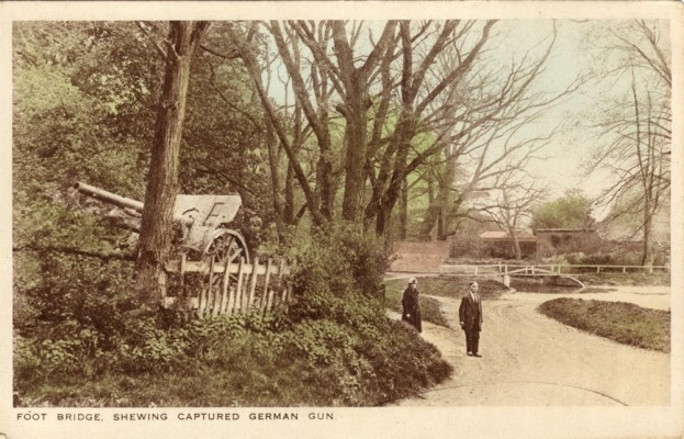 Captured German gun by ford on Rectory Road, Bottesford, old postcard