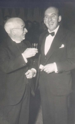 Cannon Blackmore (L) and Sgt Arthur Bradshaw