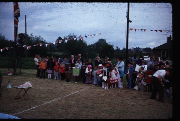 Jubilee Street Party 1977, by the finishing line
