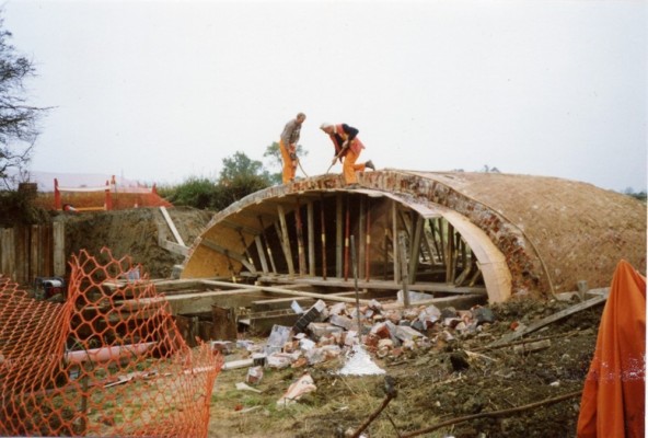 Rebuilding Muston Canal Bridge in 1988_2