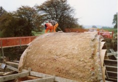Rebuilding Muston Canal Bridge in 1988_4