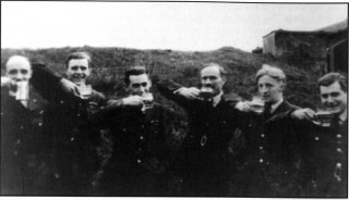 075_Ch10_photo Celebrations for the award of Keith Thiele's DSO - the first on 467 Squadron. Raising a glass are, left to right: 'Jock' Murray (Mess landlord), Cosme Gomm, Keith Thiele, Group Captain McKechnie, Don MacKenzie and 'Ray' Raphael. Within a few months four of the six would be dead | ©️Vincent Holyoak
