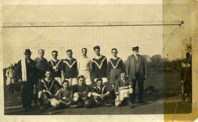 Bottesford Men's Football team early 1920's