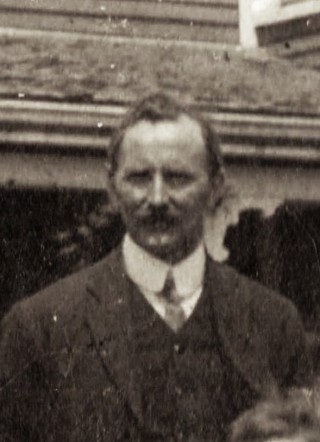 Alfred_Davidson_at_Dakeyne_Farm_1913 Alferd Davidson at Dakyne Farm, Nova Scotia, 1913.
