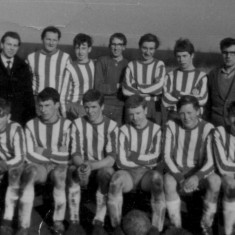 Bolland_0060_Bottesford_Dynamo__includes_Tony_ Bottesford football - Tony front row 2nd from rh