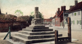 Bottesford_1908_LM The Bull Inn, from the cross