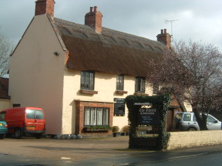 Bottesford_Eating_Places_001 The Thatch Restaurant