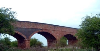 Bottesford_bridges_3_Arch_bridge Three Arch Bridge, May 2007
