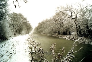 Canal_in_Winter_cropped,_enhanced 'an artificial straight-lined piece of water' The Grantham to Nottingham canal near Muston