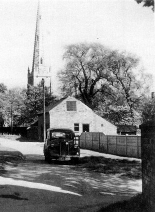 Devon_Lane_MS_crop_The_Barns Who Lived on The Green in 1901?