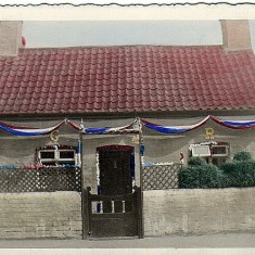 G.V_post_card_demolished_cottage_E._side_YC Queen St East side - demolished cottage