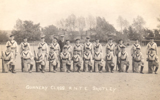 Arthur Bradshaw at gunnery school, Shotley, 1921 (Front row, 5th from left).