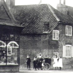 High_St_C1900_Post_card_cropped 10. detail from above