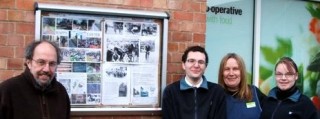 HistProjNoticeBoard_003_horizontal_crop The Project Noticeboard with Neil, Michael, Angela and Gillian.