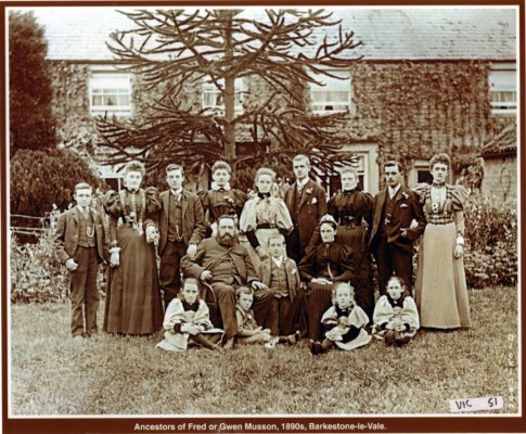 Ancetors of Fred and Gwen Musson, 1890s - but where was it taken?