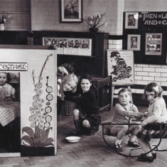 Musters_Rd_School_1942_crop Musters Road Infants