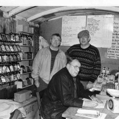 Old_hut_interior_design Old Garden Association Shop