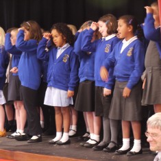 P1100449_crop_resize Bottesford Primary School children performed songs from WW1, with actions and perfect diction