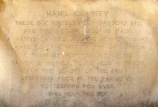 OLYMPUS DIGITAL CAMERA Plaque at Hand's Walk, Bottesford