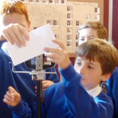 OLYMPUS DIGITAL CAMERA Using the Stereoscopic Viewer