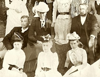 PRINT_Owen_group_crop2 Believed to be Daniel Richmond Daybell left of centre.