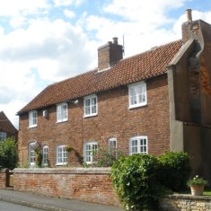 Locality (6). Cottages at No 34 Main Street.