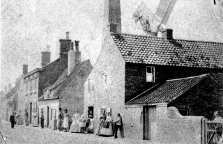 Queen_St_mill_ Mid 1800s photograph of the Bottesford Windmill