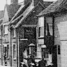 Studebaker_1919_Mr_Goodsons1 Was this Bottesford's first car? Studebaker belonging to Mr. Goodson, Landlord of The Bull 1919