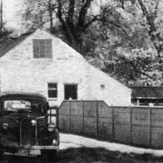 The_Barns_crop The Barn, Devon Lane. Date unknown. Suggestions please.